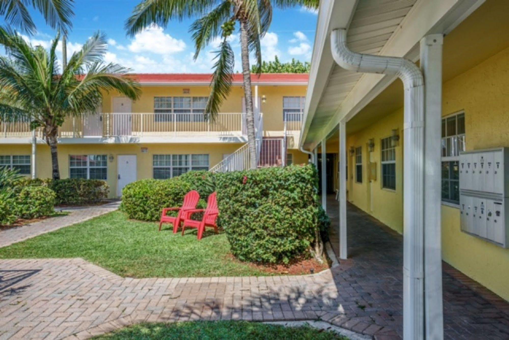 Aparthotel Luna Paradise By The Sea Lauderdale-by-the-Sea Exterior foto