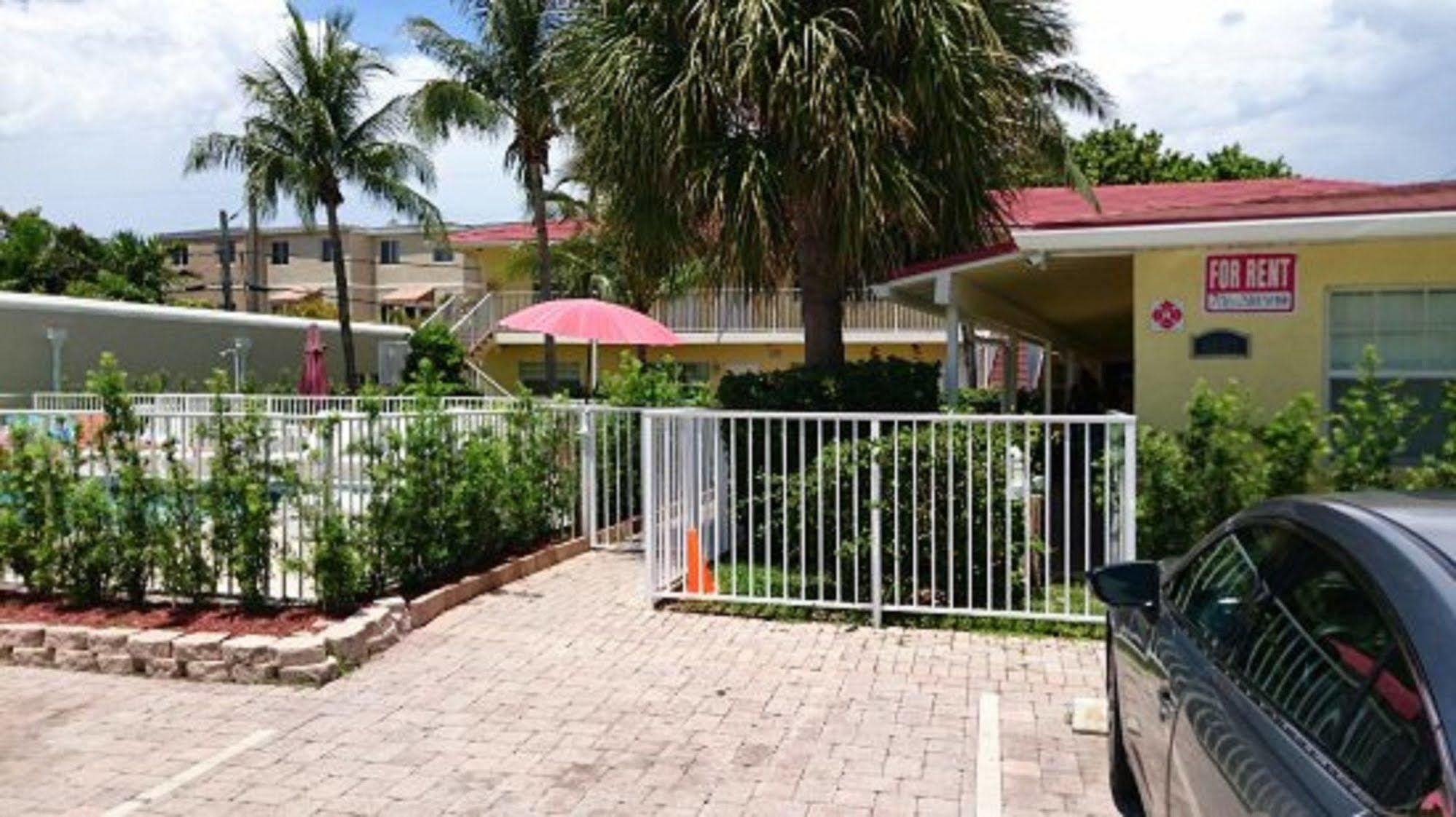 Aparthotel Luna Paradise By The Sea Lauderdale-by-the-Sea Exterior foto